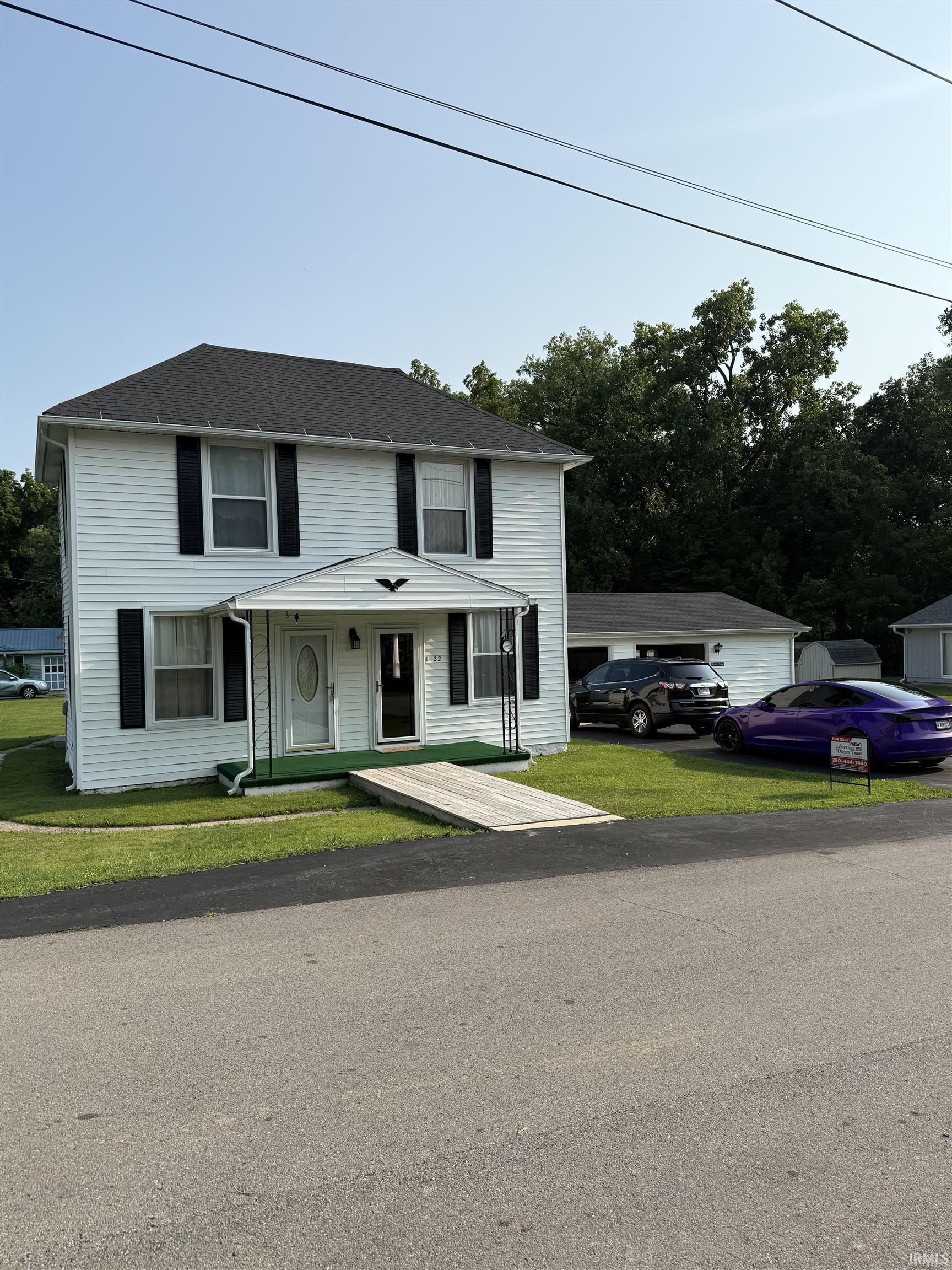 22 E Branson Street Lafontaine IN 46940