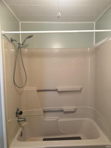 22 E Branson Street Lafontaine IN 46940