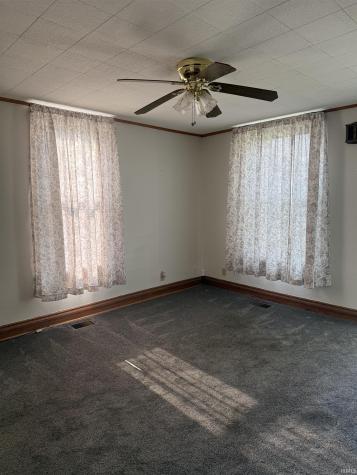 22 E Branson Street Lafontaine IN 46940