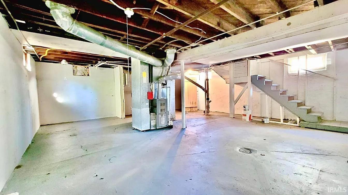 2819 Mishawaka Avenue South Bend IN 46615