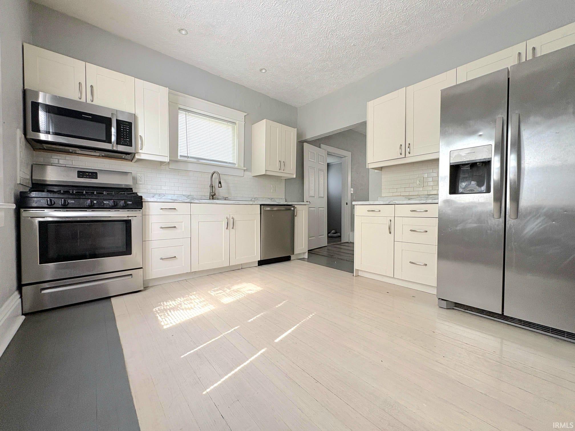 2819 Mishawaka Avenue South Bend IN 46615