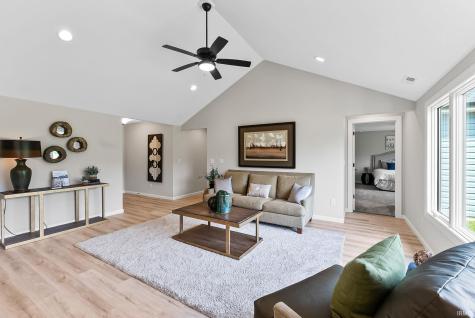 884 Lagonda Trail Fort Wayne IN 46818