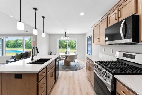 884 Lagonda Trail Fort Wayne IN 46818