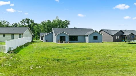 884 Lagonda Trail Fort Wayne IN 46818