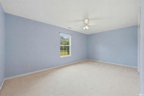 8303 Maple Valley Fort Wayne IN 46835