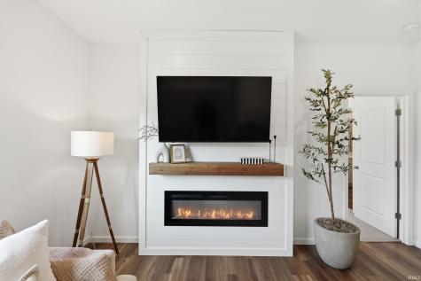 619 Revamp Court Huntertown IN 46748