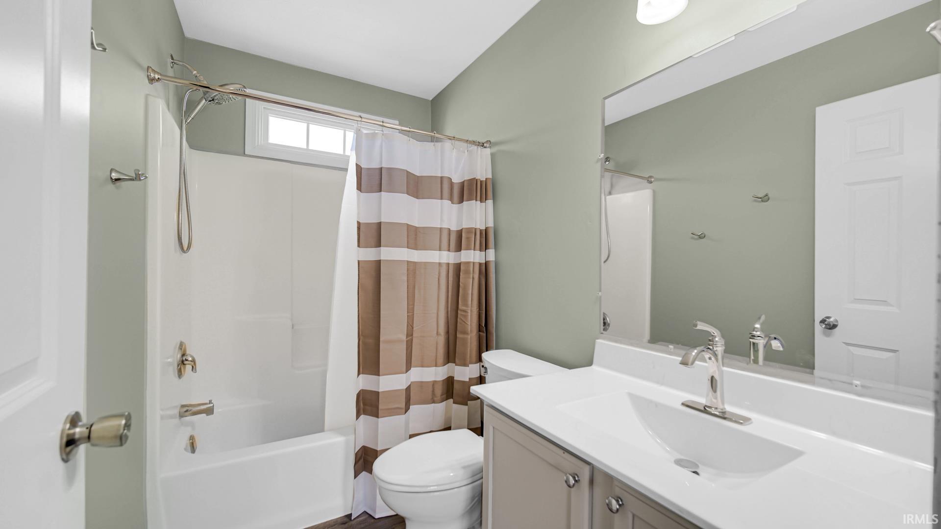 11532 Catlin Bridge Court Granger IN 46530