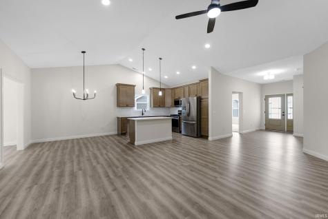 8245 Caverango Boulevard Fort Wayne IN 46815