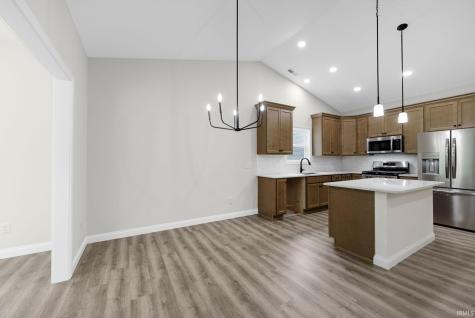 8245 Caverango Boulevard Fort Wayne IN 46815