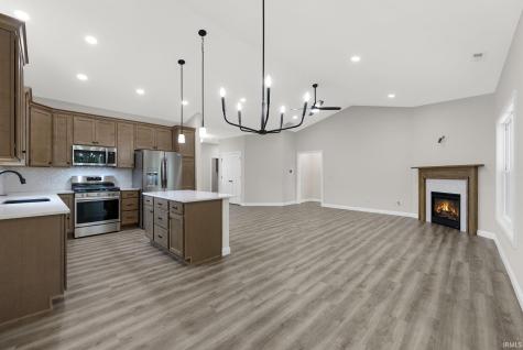 8245 Caverango Boulevard Fort Wayne IN 46815