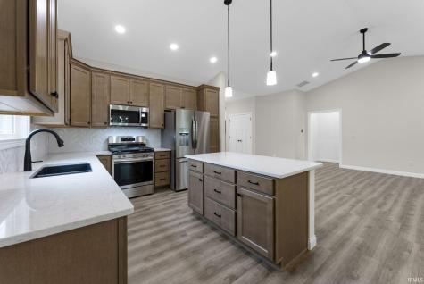 8245 Caverango Boulevard Fort Wayne IN 46815