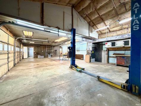 2595 Old State Rd 37 N Highway Bedford IN 47421
