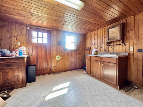 9136 W 500 S Jamestown IN 46147