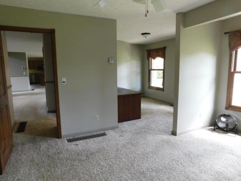 2620 W Cody Road Salem IN 47167