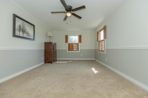 8030 Crestwood Court Evansville IN 47715