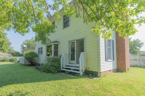 8030 Crestwood Court Evansville IN 47715