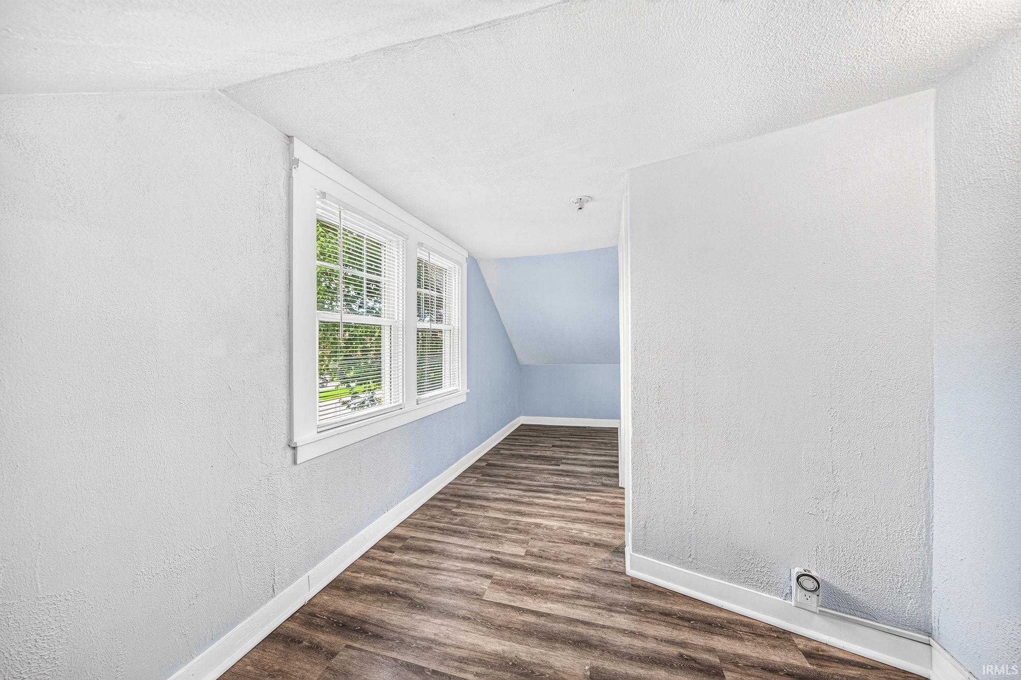 1406 Milburn Boulevard Mishawaka IN 46544