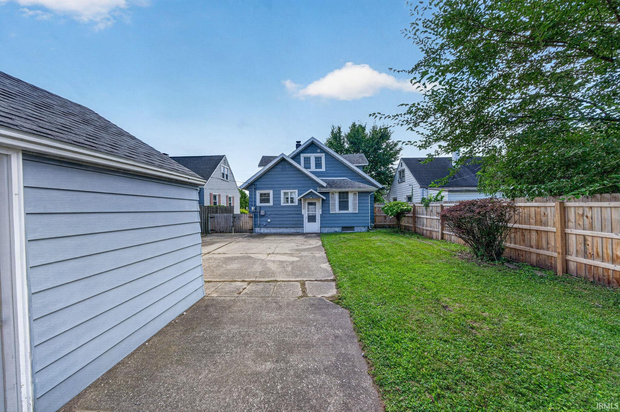 1406 Milburn Boulevard Mishawaka IN 46544