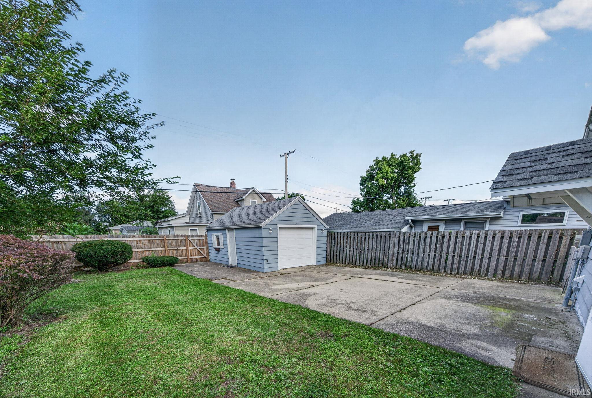 1406 Milburn Boulevard Mishawaka IN 46544