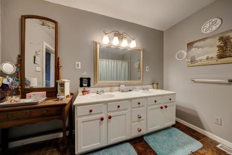 4062 W Eureka Road Rockport IN 47635