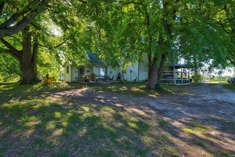 4062 W Eureka Road Rockport IN 47635