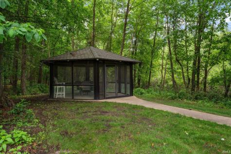 2481 Oak Tree Circle Winamac IN 46996