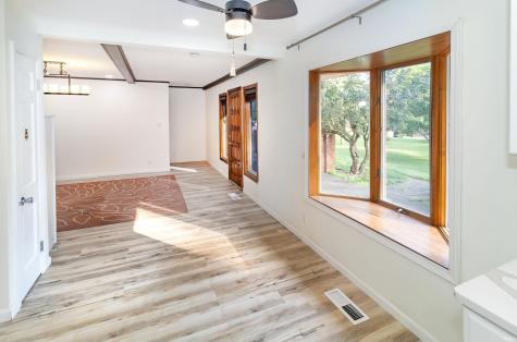 6841 Newburgh Road Evansville IN 47715