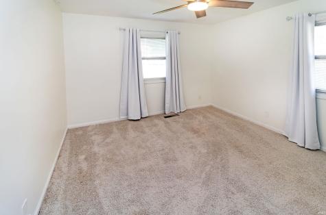 6841 Newburgh Road Evansville IN 47715
