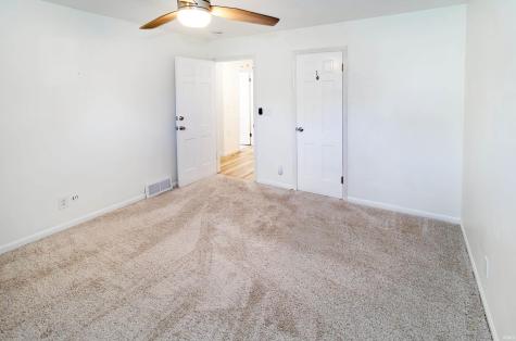 6841 Newburgh Road Evansville IN 47715