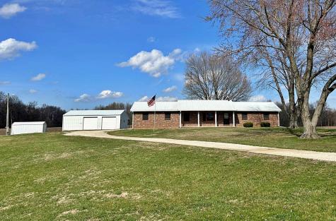 1570 E 300 S Washington IN 47501