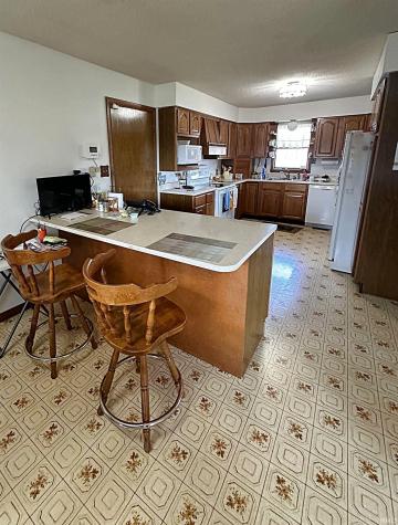 1570 E 300 S Washington IN 47501