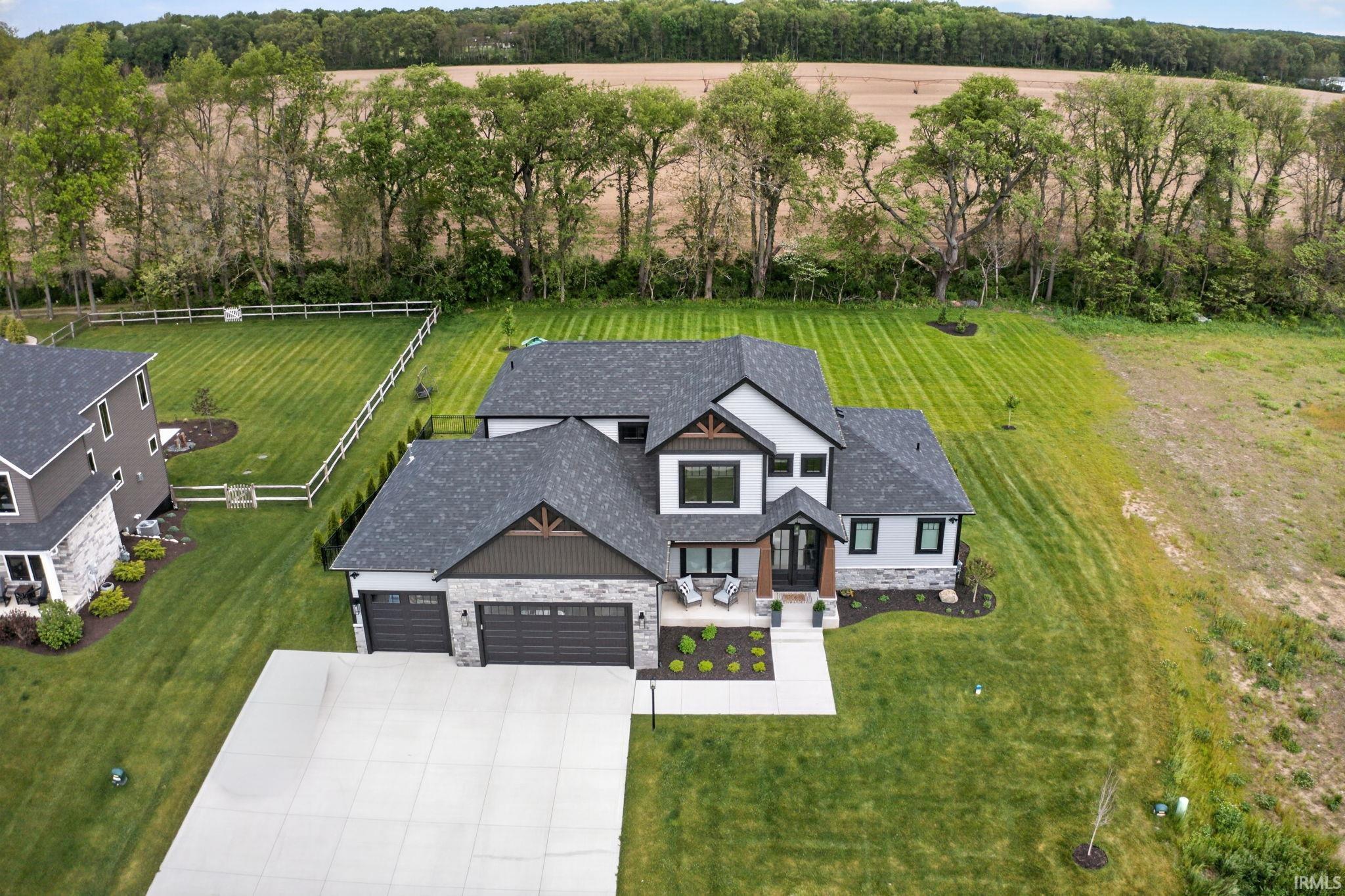 15111 Gossamer Trail Granger IN 46530