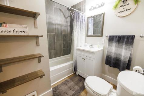 4826 N Love Lane Bloomington IN 47404