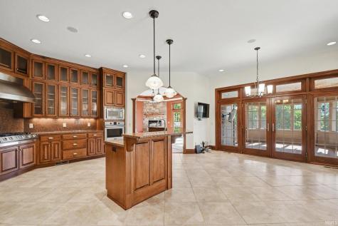 3496 S Sr 15 Road Warsaw IN 46580