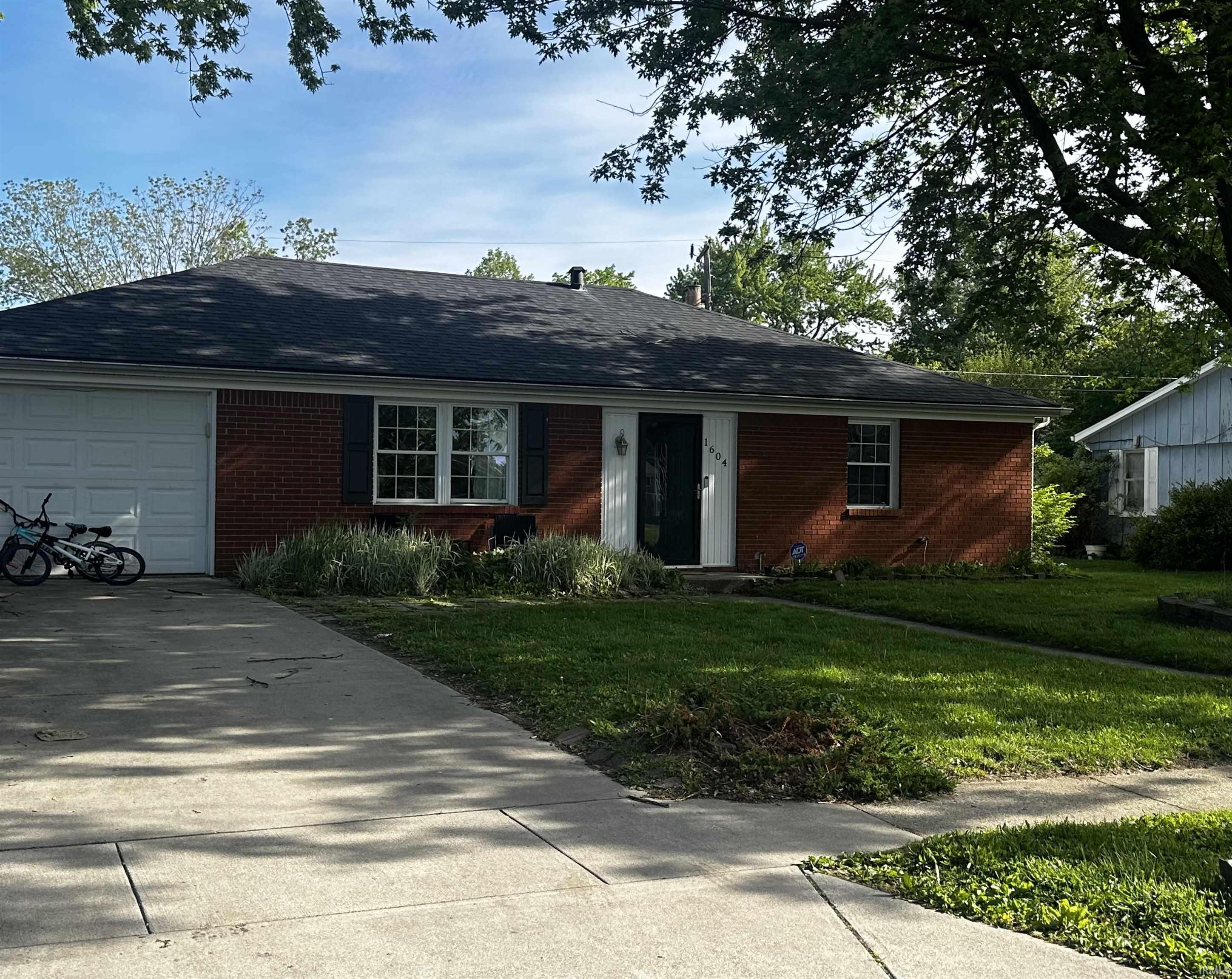 1604 Tam O Shanter Lane Kokomo IN 46902