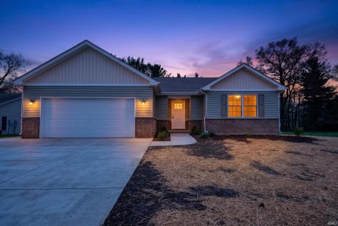 257 E Galbreath Drive Winamac IN 46996