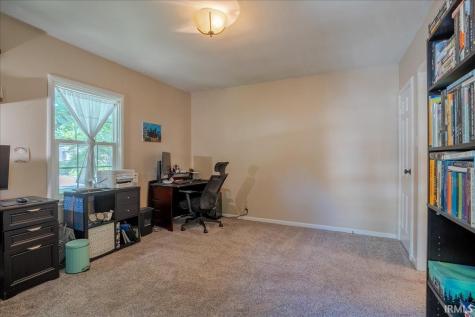 2413 Bellemeade Avenue Evansville IN 47714