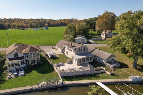2215 Westside Road Rochester IN 46975