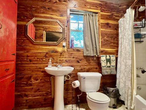 25 Hillbilly Hollar Road Bedford IN 47421