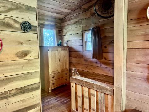 25 Hillbilly Hollar Road Bedford IN 47421