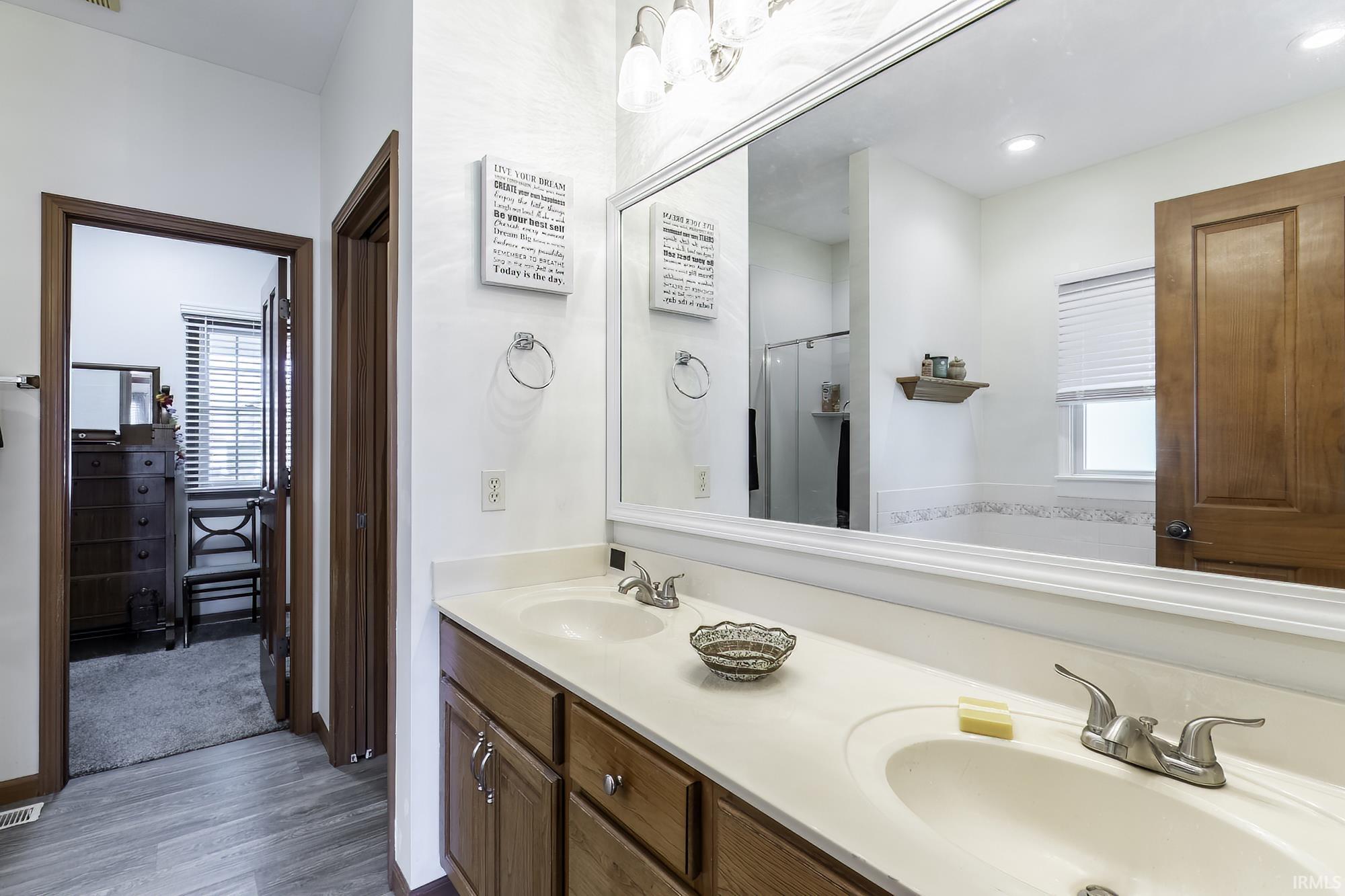 858 N Persimmon Drive Warsaw IN 46582
