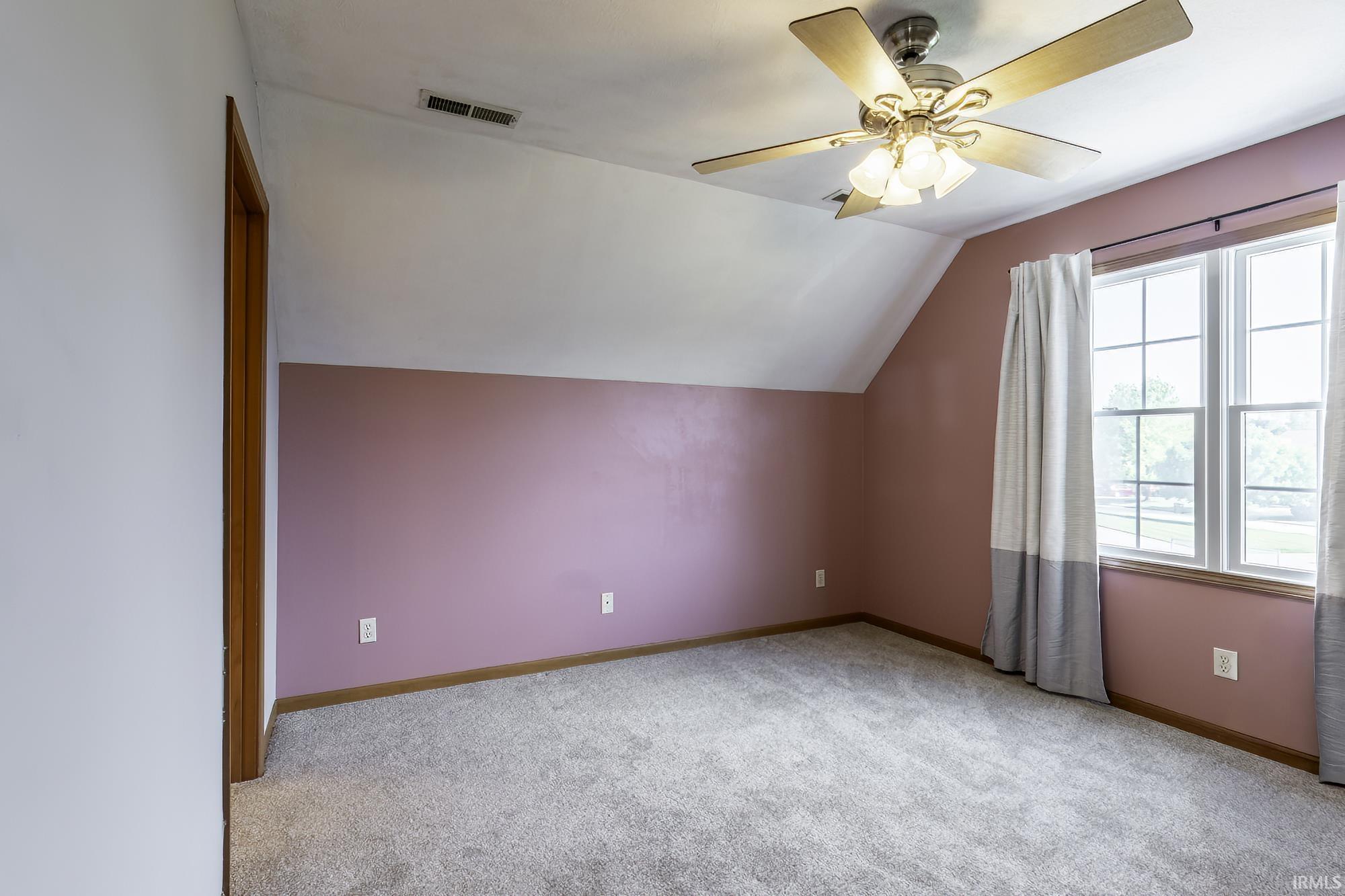858 N Persimmon Drive Warsaw IN 46582
