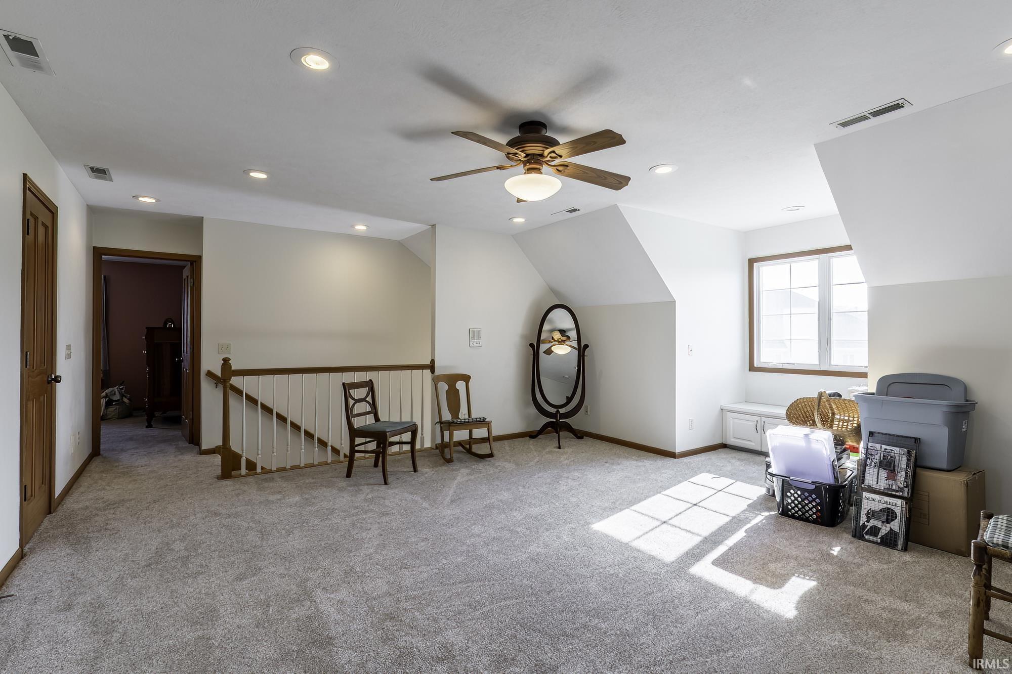 858 N Persimmon Drive Warsaw IN 46582