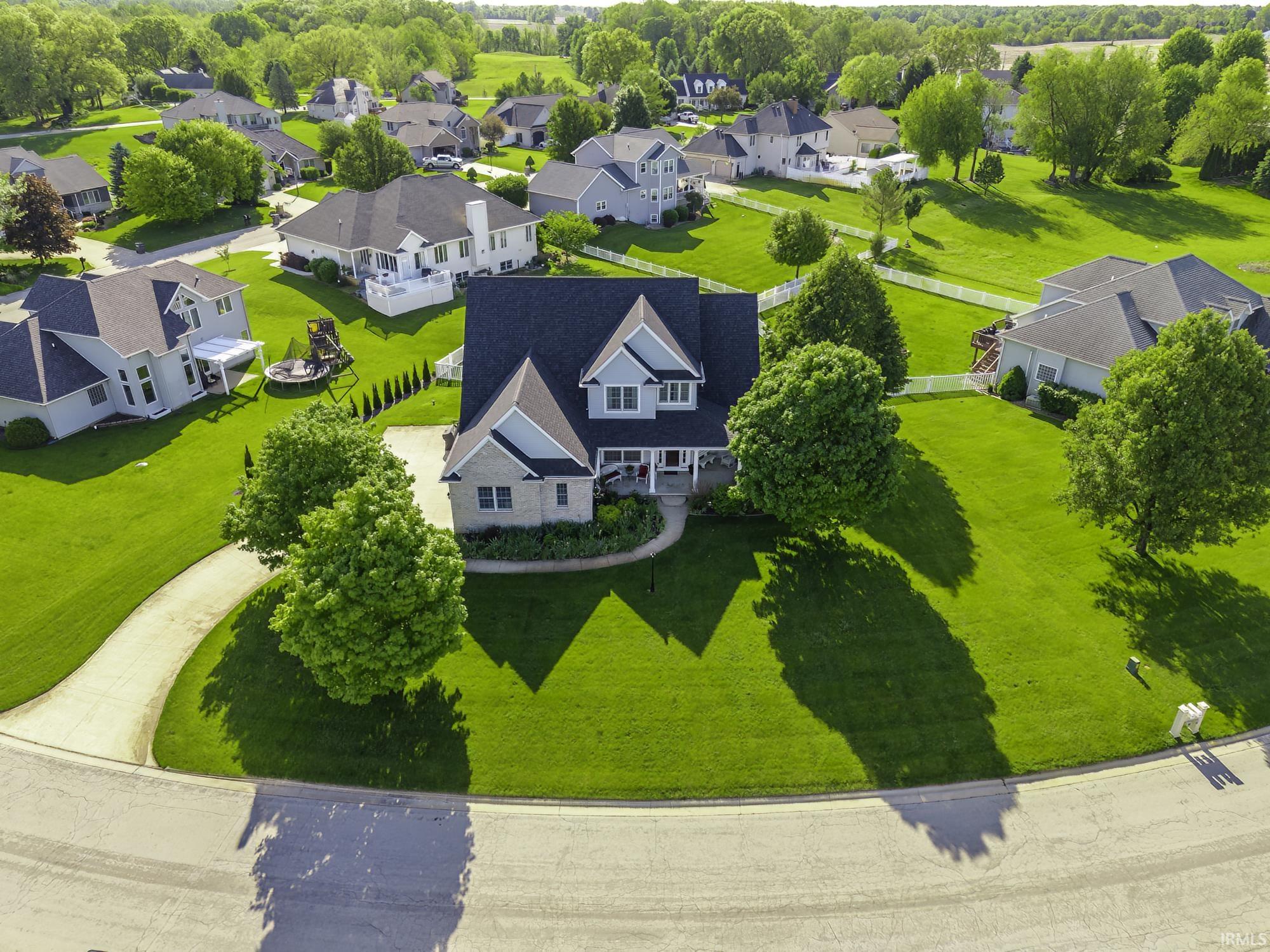 858 N Persimmon Drive Warsaw IN 46582