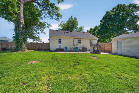 1926 Ravenswood Drive Evansville IN 47714
