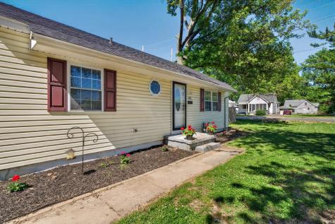 1926 Ravenswood Drive Evansville IN 47714
