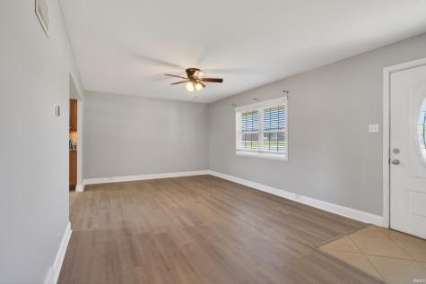 1926 Ravenswood Drive Evansville IN 47714
