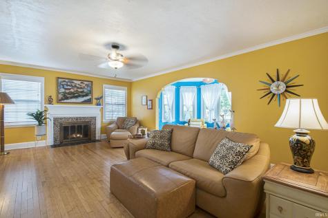 1146 Belmont Avenue South Bend IN 46615