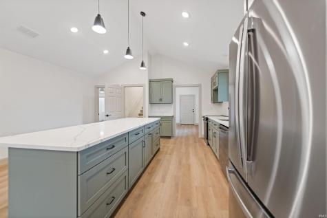 324 W Warren Street Mitchell IN 47446