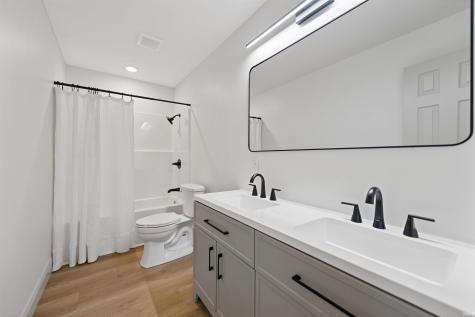 324 W Warren Street Mitchell IN 47446